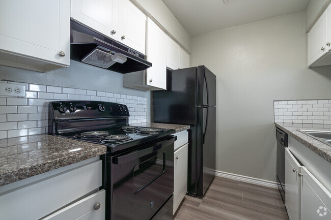 Kitchen - Third Street Apartments