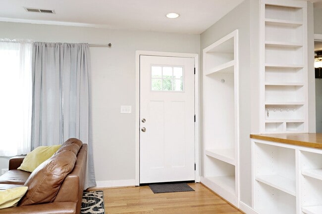 Building Photo - Charming Fry's Spring Home, Pre-Wired For ...