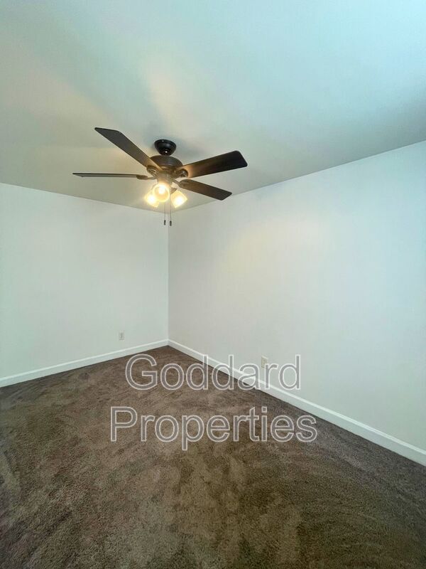 Building Photo - 1436 Light St