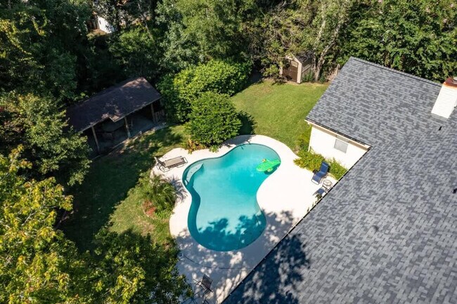 Building Photo - 15652 Coastal Ln