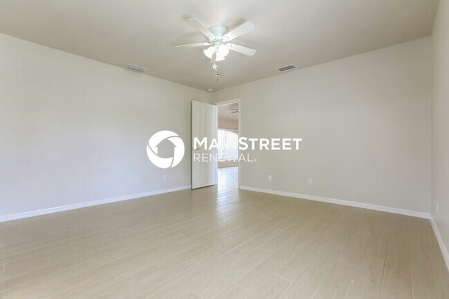 Building Photo - 3 Bedroom Pet-Friendly Home in NORTH PORT, FL with Main Street Renewal