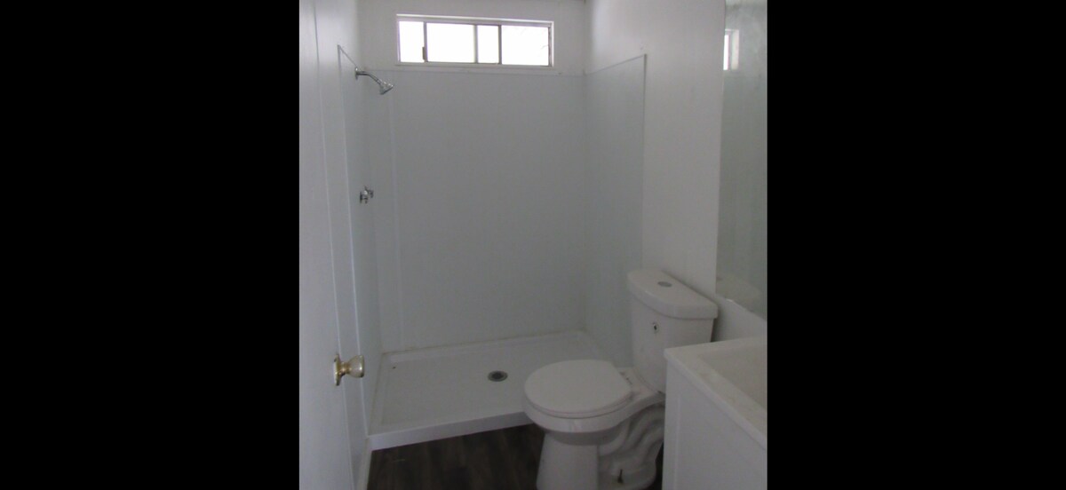 Building Photo - 5810 Krebs Rd