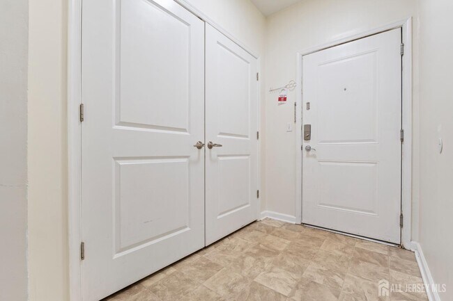 Building Photo - 434 Micali Way