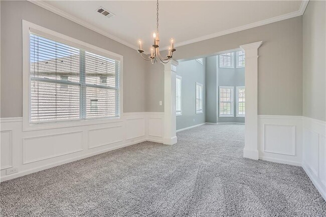 Building Photo - 5211 Lake Field Dr
