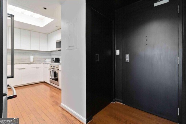 Building Photo - 1130 Piedmont Ave NE