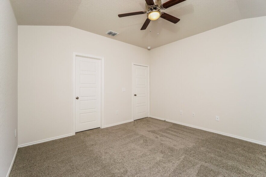 Building Photo - 211 TX-211