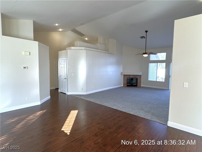 Building Photo - 6052 Annmillie Ave