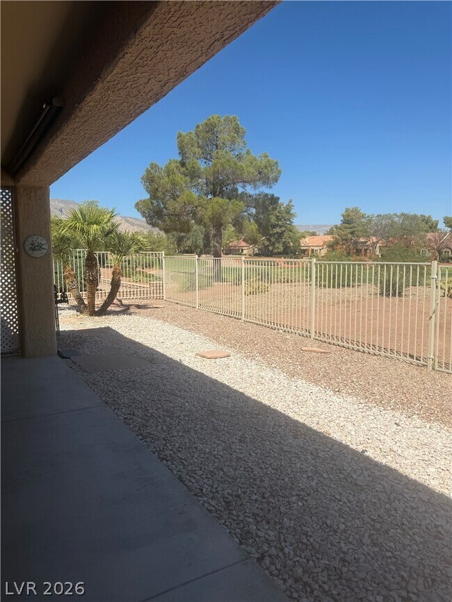 Building Photo - 8900 Kingsmill Dr