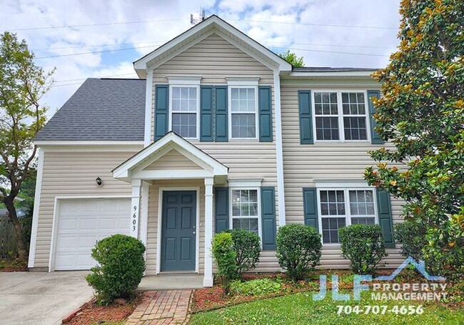 Primary Photo - PRICE IMPROVEMENT- Beautiful 3/2.5 Home in...