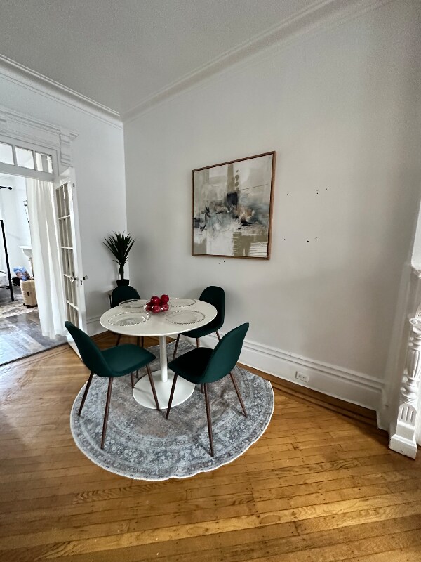 Building Photo - 669 Park Pl