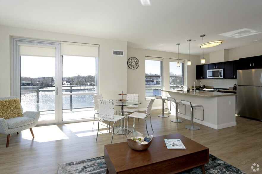 Interior Photo - Harbor Place Residences