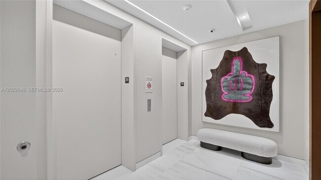 Building Photo - 300 Biscayne Blvd Way