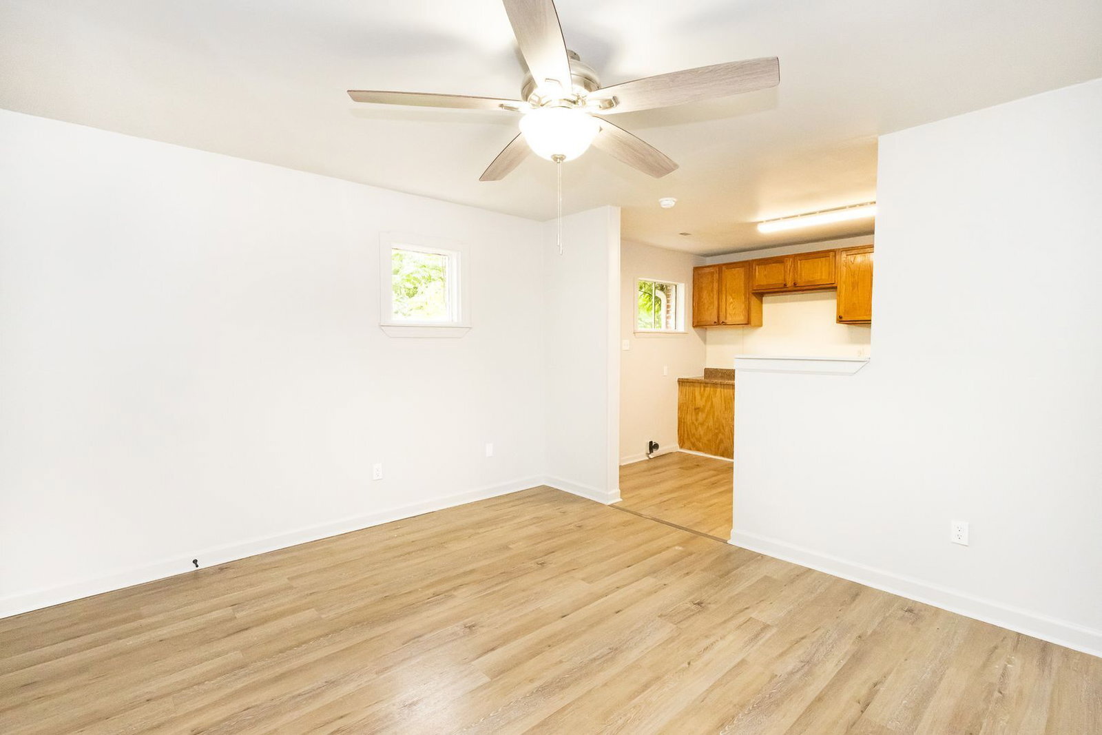 Building Photo - 5326 Slayton Ave