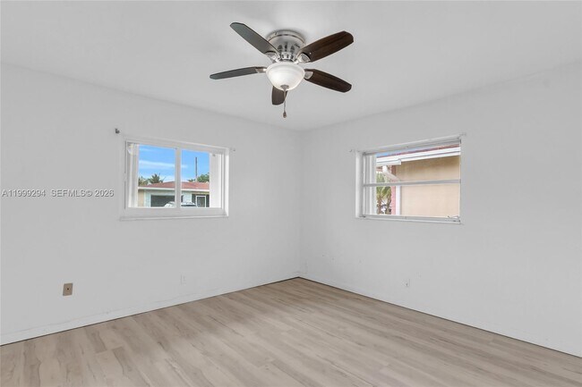 Building Photo - 1280 NW 49th St