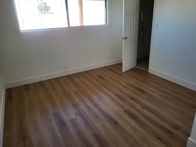 Building Photo - 3351 E Andy St