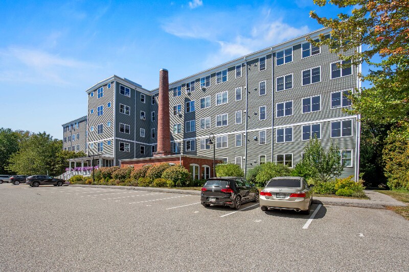 Building Photo - 18 Park St