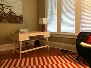 Building Photo - 1617 Kenilworth Ave