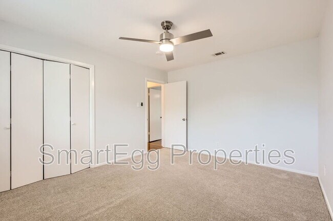 Building Photo - 11426 Bristle Oak Trail