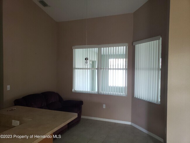 Building Photo - 15433 Sonora Dr