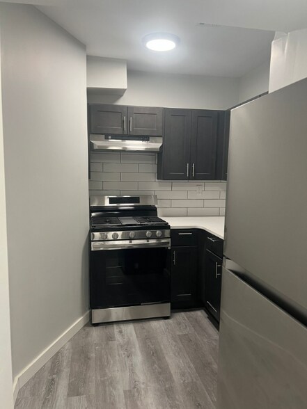 Primary Photo - 131 S Harrison St