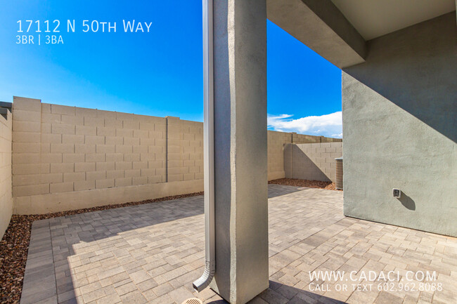 Building Photo - 17112 N 50th Way