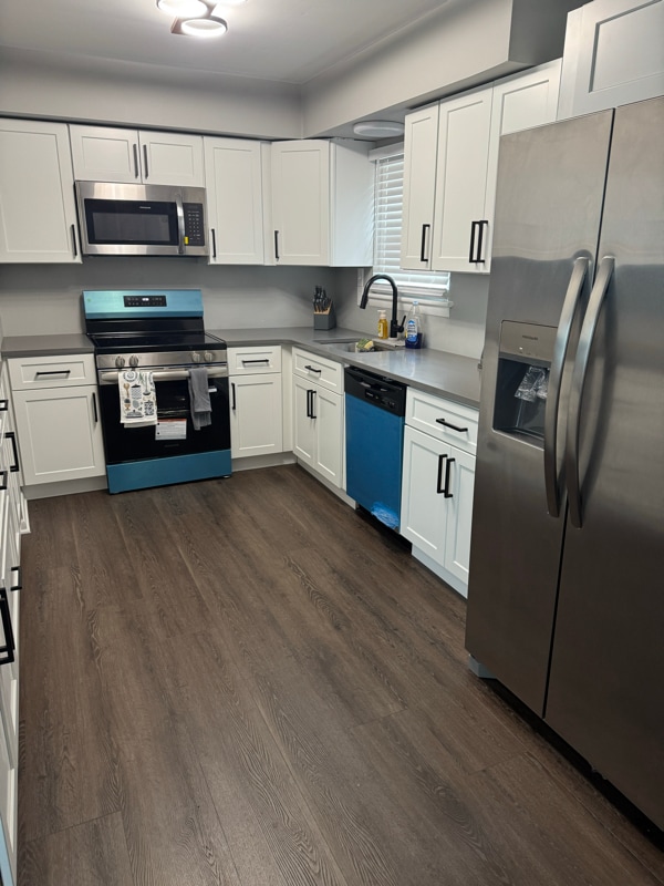 Building Photo - 830 Erford Rd