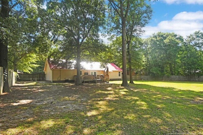 Building Photo - 5487 Bush Ct