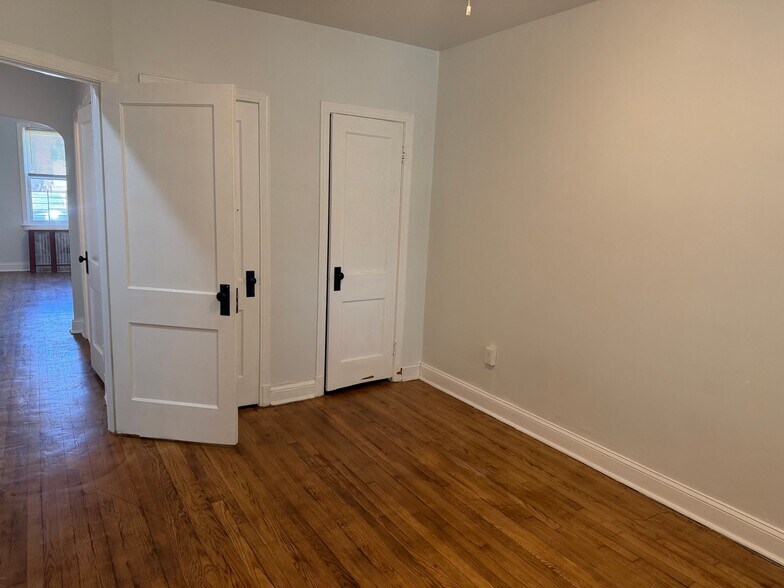 Building Photo - 1321 Bryant St NE