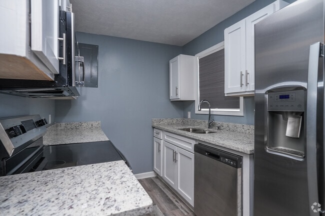 Interior Photo - Russell Ridge Estates