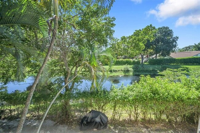 Building Photo - 12244 Royal Palm Blvd