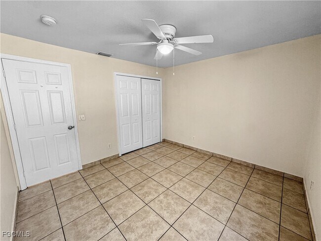 Building Photo - 1321 SE 8th Ave