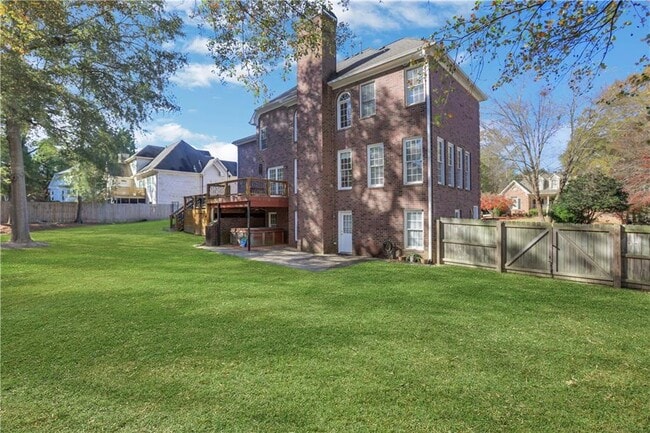 Building Photo - 127 Tara Blvd