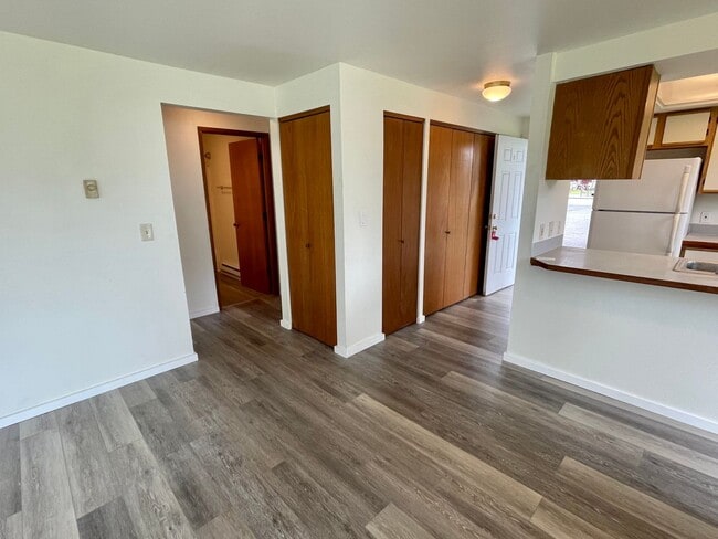 Building Photo - 2 Bed, 2 Bath Apartment in Blaine
