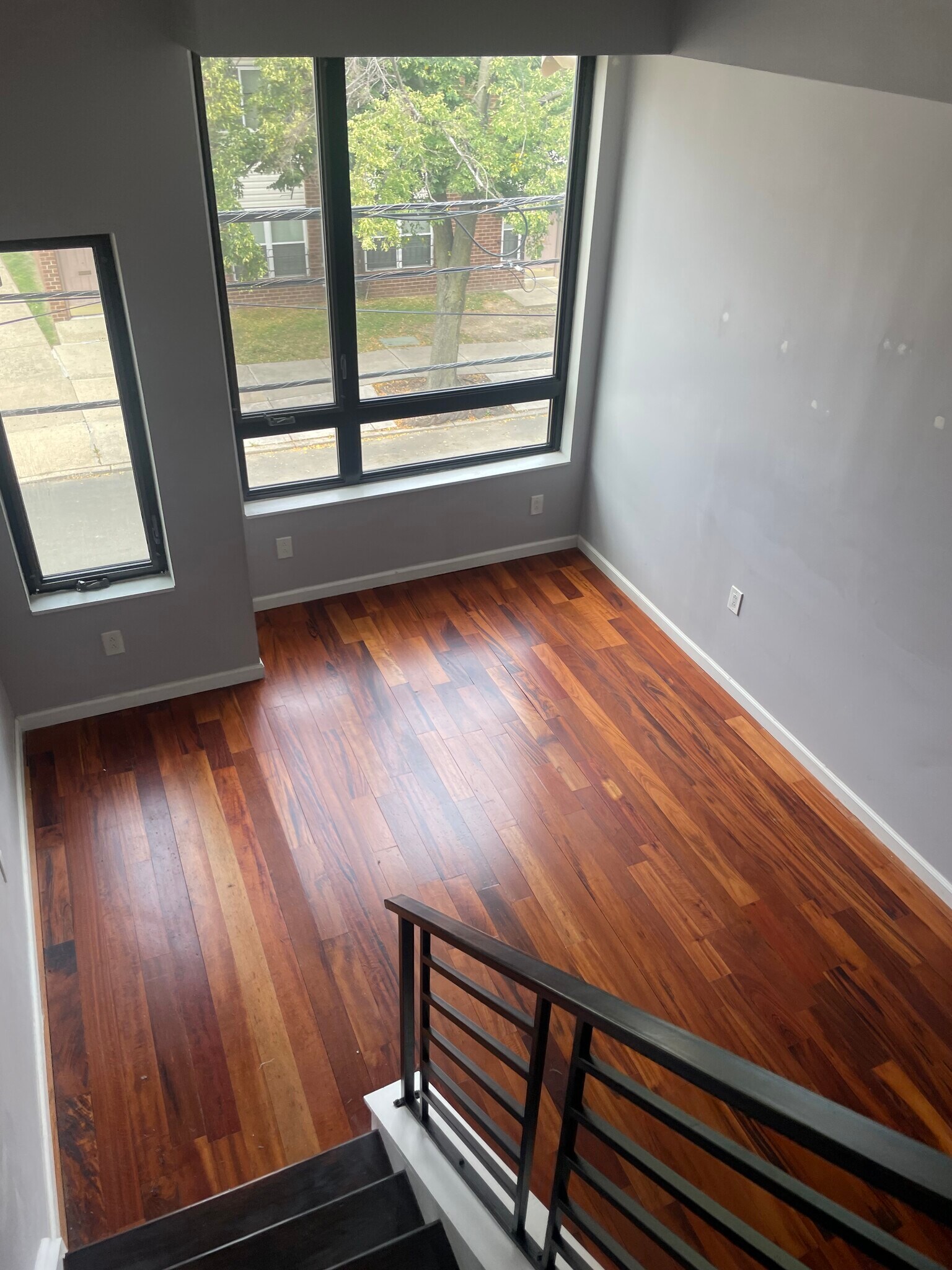 Building Photo - 1224 Wallace St