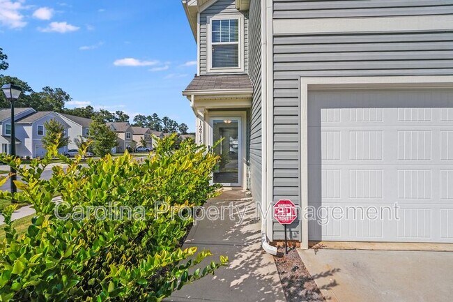 Building Photo - 12915 Hill Pine Rd
