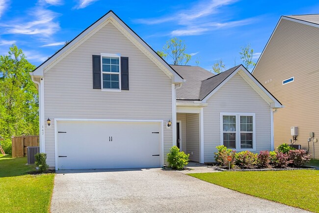 Primary Photo - Beautiful Moncks Corner Home!!