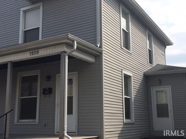 Building Photo - 1609 Grove St