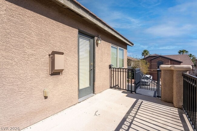 Building Photo - 9931 Rockside Ave