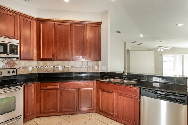 Building Photo - 17344 Mint Leaf Ln