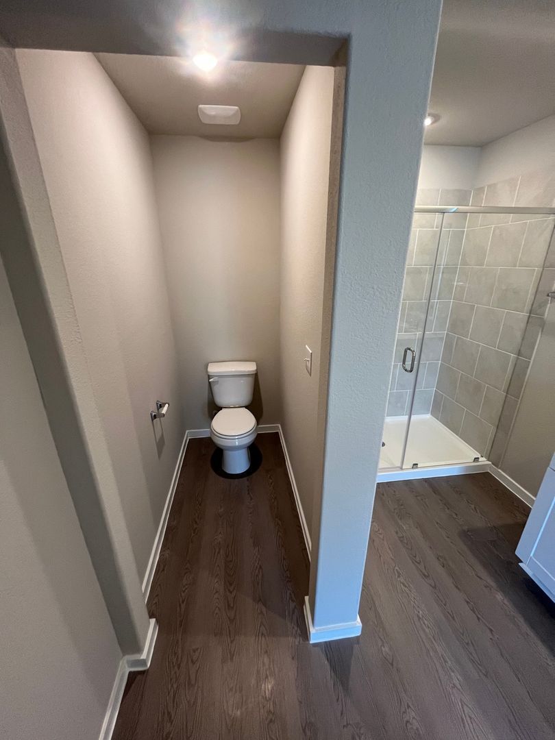 Building Photo - 25553 Blossom Ct