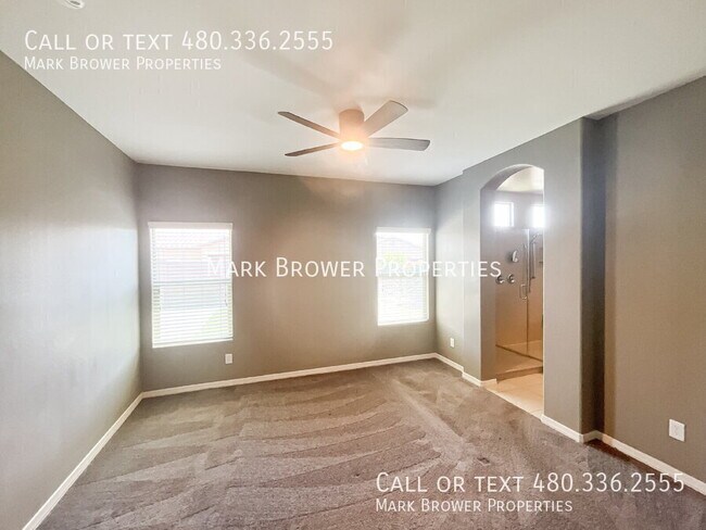 Building Photo - 679 W Mangrove Rd
