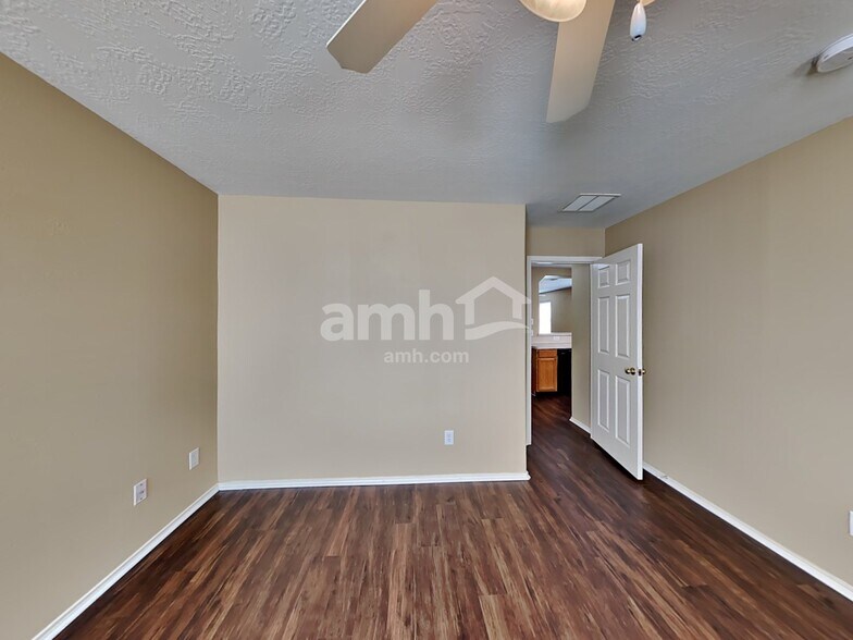 Building Photo - 6815 Baron Gate Ct