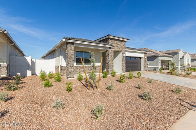 Building Photo - 18646 W Buckskin Trl