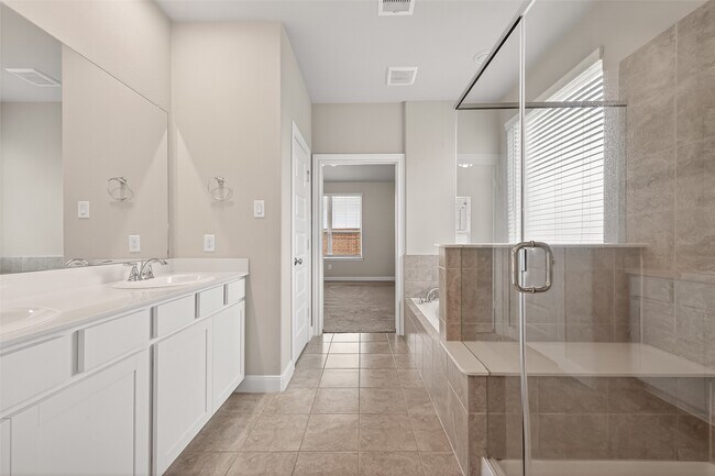 Building Photo - 11407 Brookside Arbor Ln