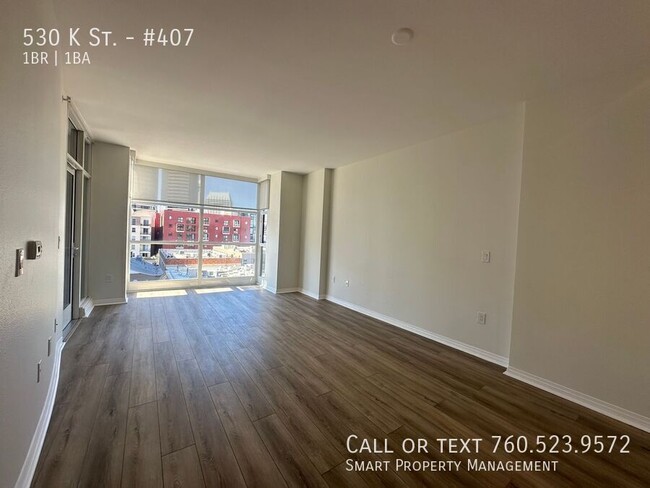 Building Photo - Completely Remodeled Gorgeous Gaslamp Cond...