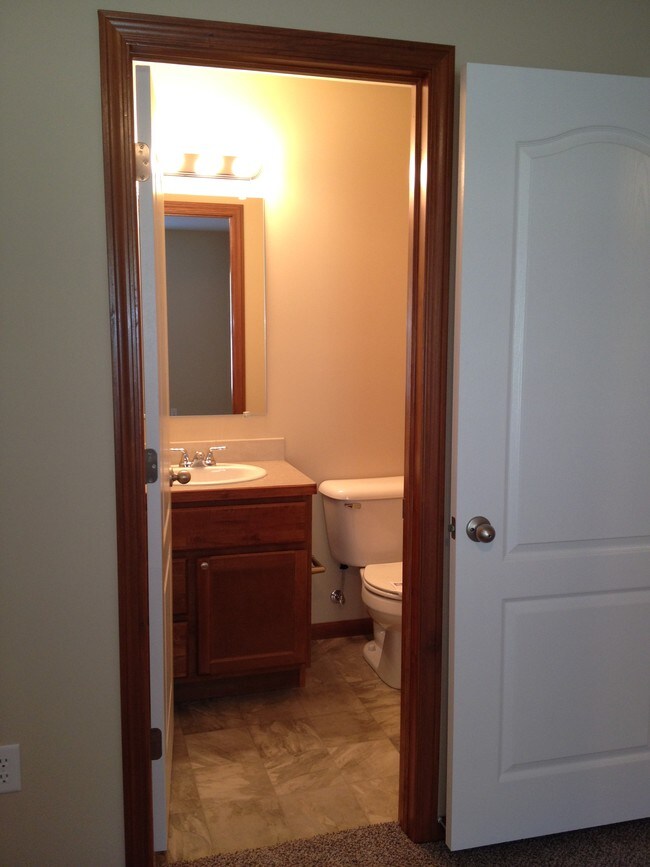 Bath - 2798 W North Union Rd