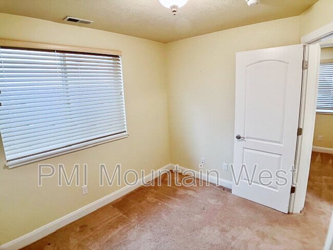 Building Photo - 2779 W 5525 S