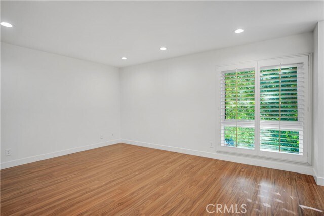 Building Photo - 4542 Willis Ave