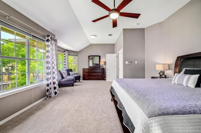 Building Photo - 8108 Asmara Dr
