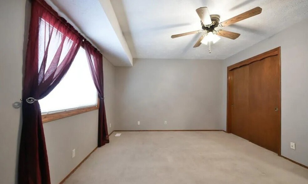 Building Photo - 13509 Carpenter St